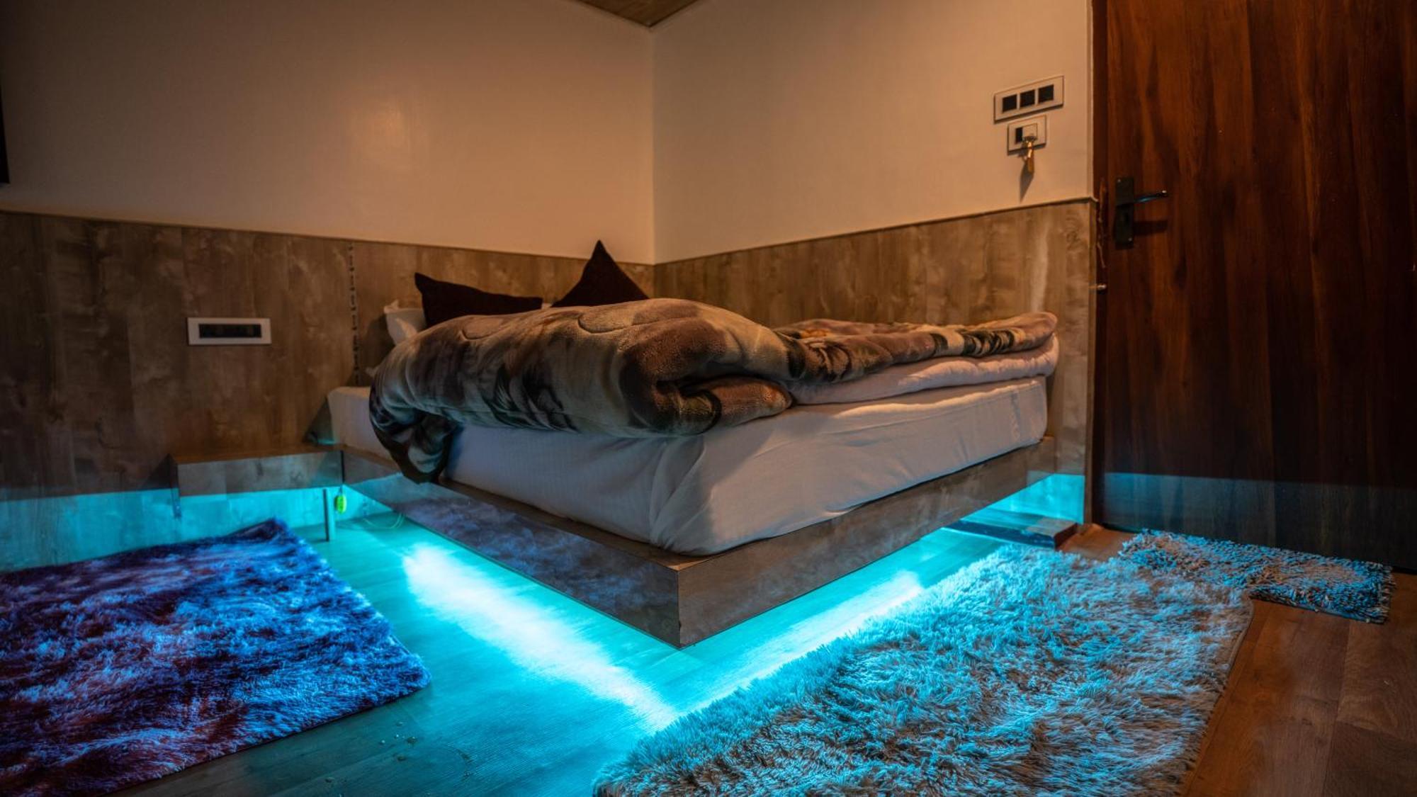 Darjeeling Guest House Deluxe ภายนอก รูปภาพ